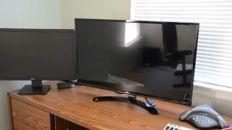 LG 32MA70HY-P 32-Inch