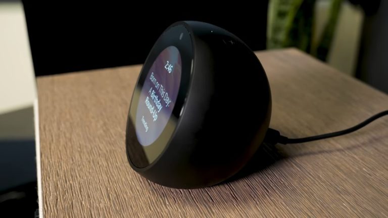How To Customize the Home Screen on Your Echo Show and Echo Spot