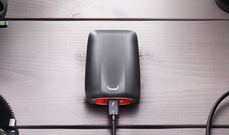 Samsung introduces portable SSD with lightning speed; SSD X5