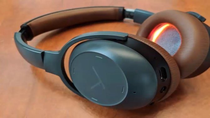 Beyerdynamic'S Wireless Led Headset 