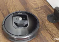 Roomba i7+