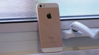 iPhone SE discontinue