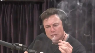 Elon Musk smoking weed on joe rogan show
