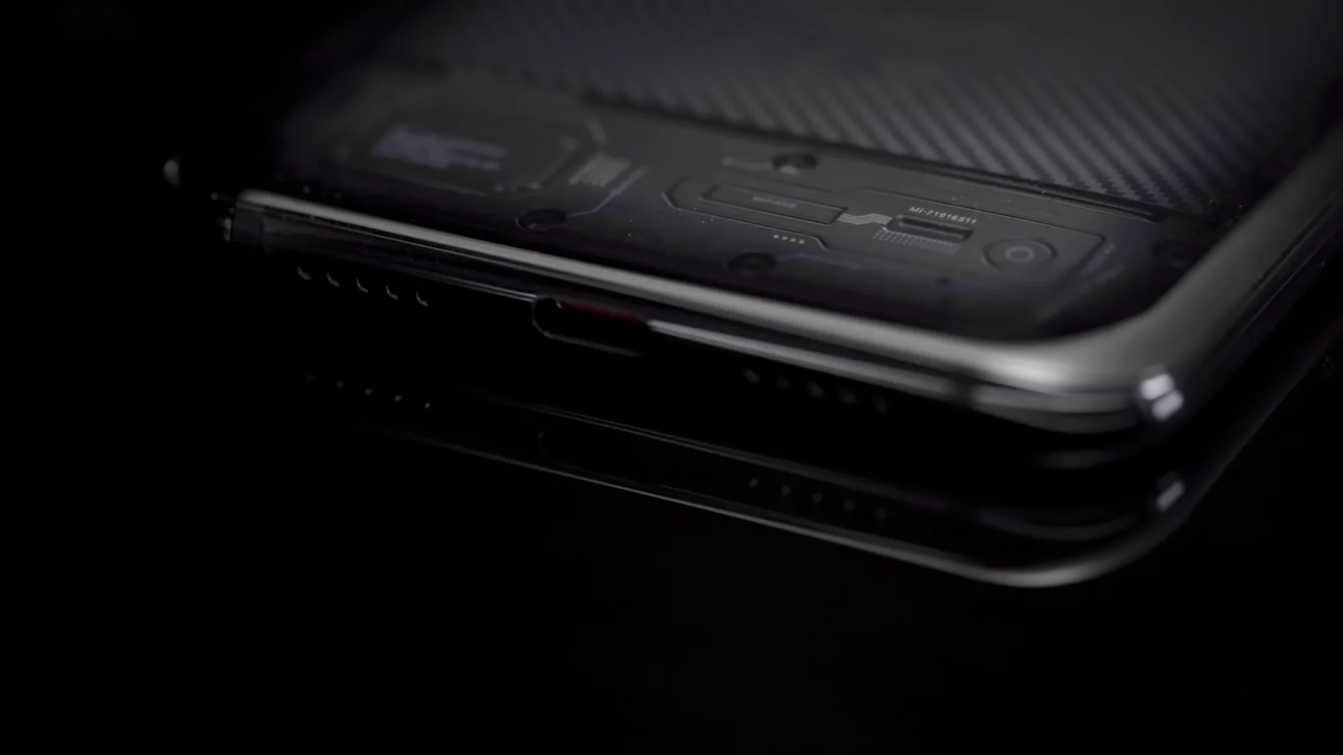 Xiaomi Mi 8 Pro Review; Should We Still Go For Mi 8? 6 Mi 8 Pro Charging Port