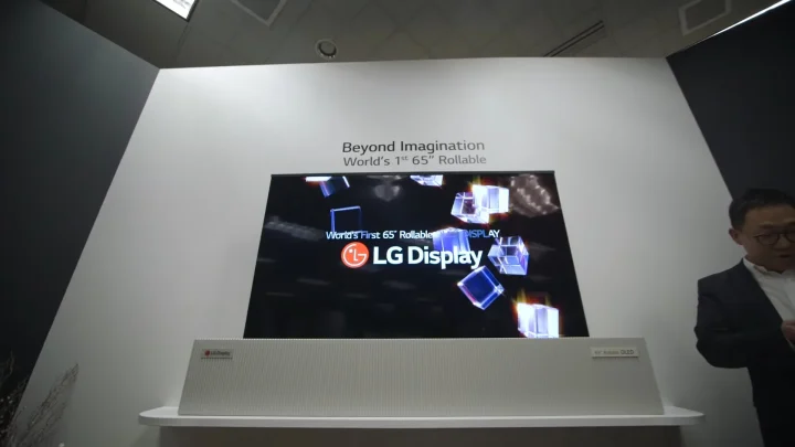 LG rollable TV, CES 2018