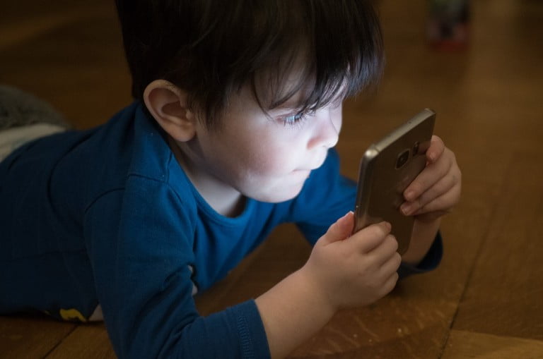 NIH’s ongoing research will MRI kids’ brains while they use smart devices