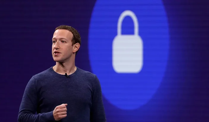 Picture of Mark Zuckerberg delivering a speech, facebook year 2018 review