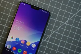 OnePlus 6 running OxygenOS on top of Android OS