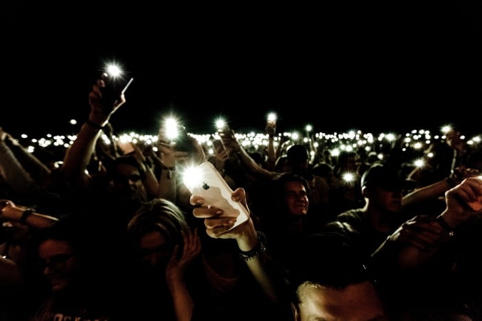 Iphone Flashlights On