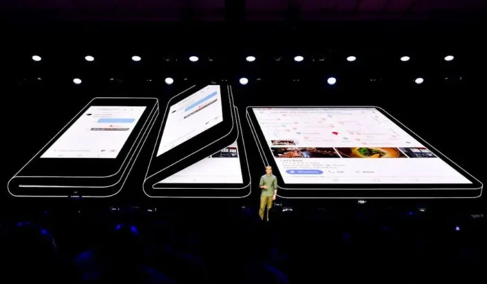 foldable galaxy phone