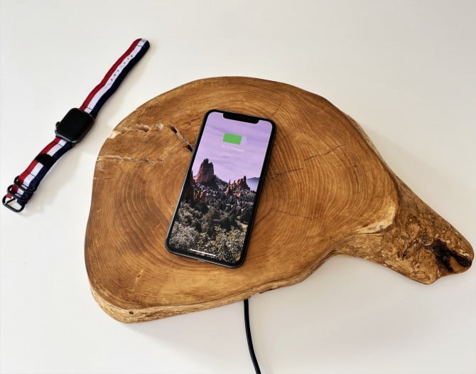 Charging An Iphone X On A Wireless Charger