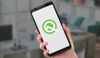 Android Q Beta logo on Google Pixel 2 XL