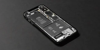 An iPhone's inside look with a removable battery