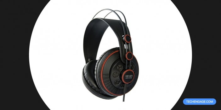 Superlux HD 681 Dynamic Semi-Open Headphones